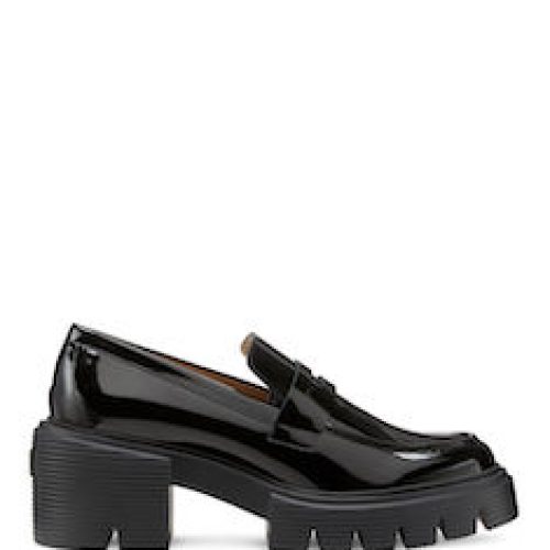 MOCASSINI “Soho Loafer” IN VERNICE NERO 60 mm
